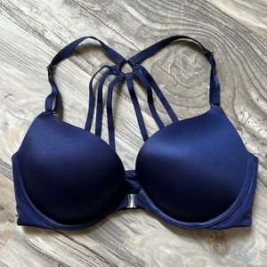 Like New Victoria’s Secret Very Sexy Push-Up Bra